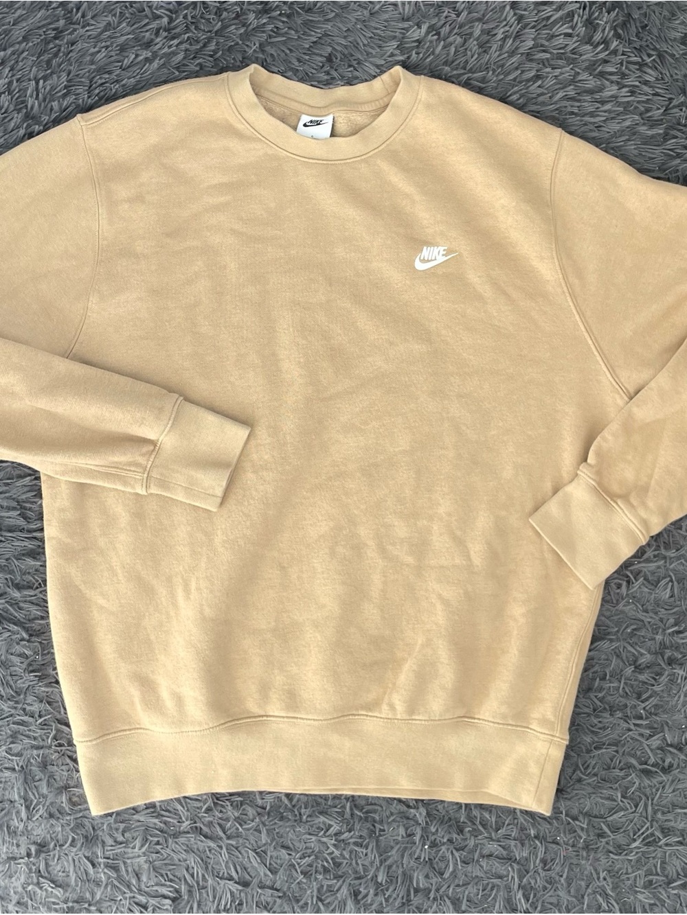 Men Size Large Nike Sportswear Club Fleece Crewneck Sweatshirt Tan Beige